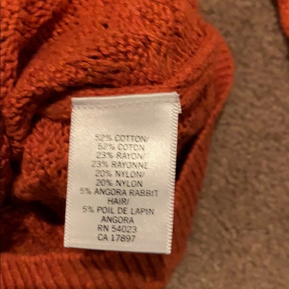 Banana Republic Sweater 🧡 - Picture 5 of 6